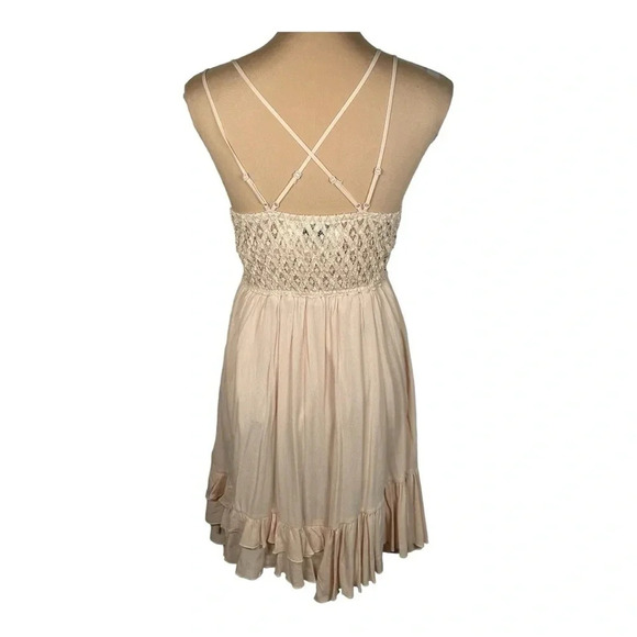 ⭐️ NWT ⭐️ WISH LIST Scalloped Lace Bralette Mini Dress Medium - Picture 3 of 8